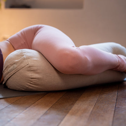 MINICAMP Yoga Bolster Meditation Cushion from 100% Linen in Dusty Pink