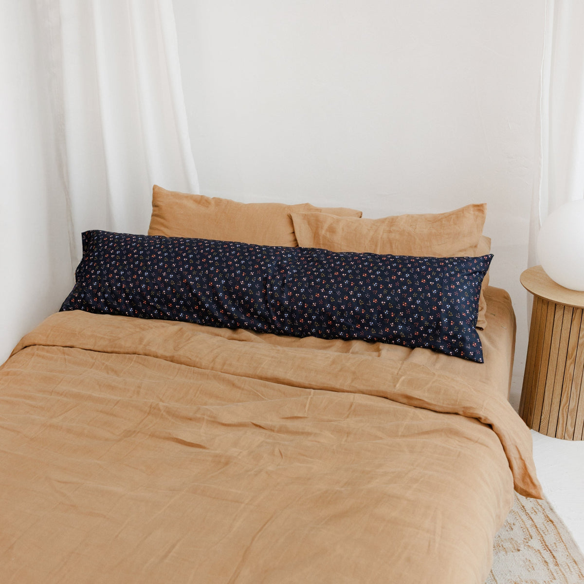 MINICAMP Long Maternity & Lumbar Support Pillow with Organic Cover in Navy Blue