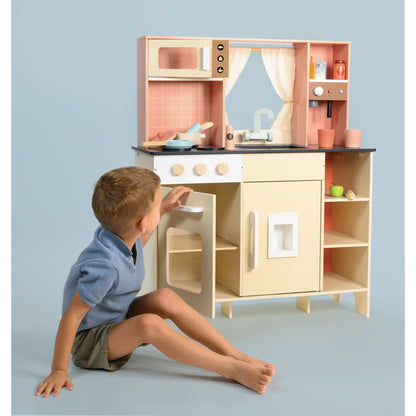 Play kitchen