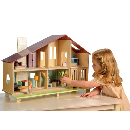 Cedar Chalet (furniture included)