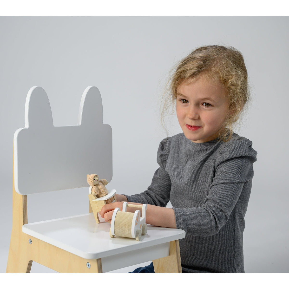 Kid's Rabbit Chair