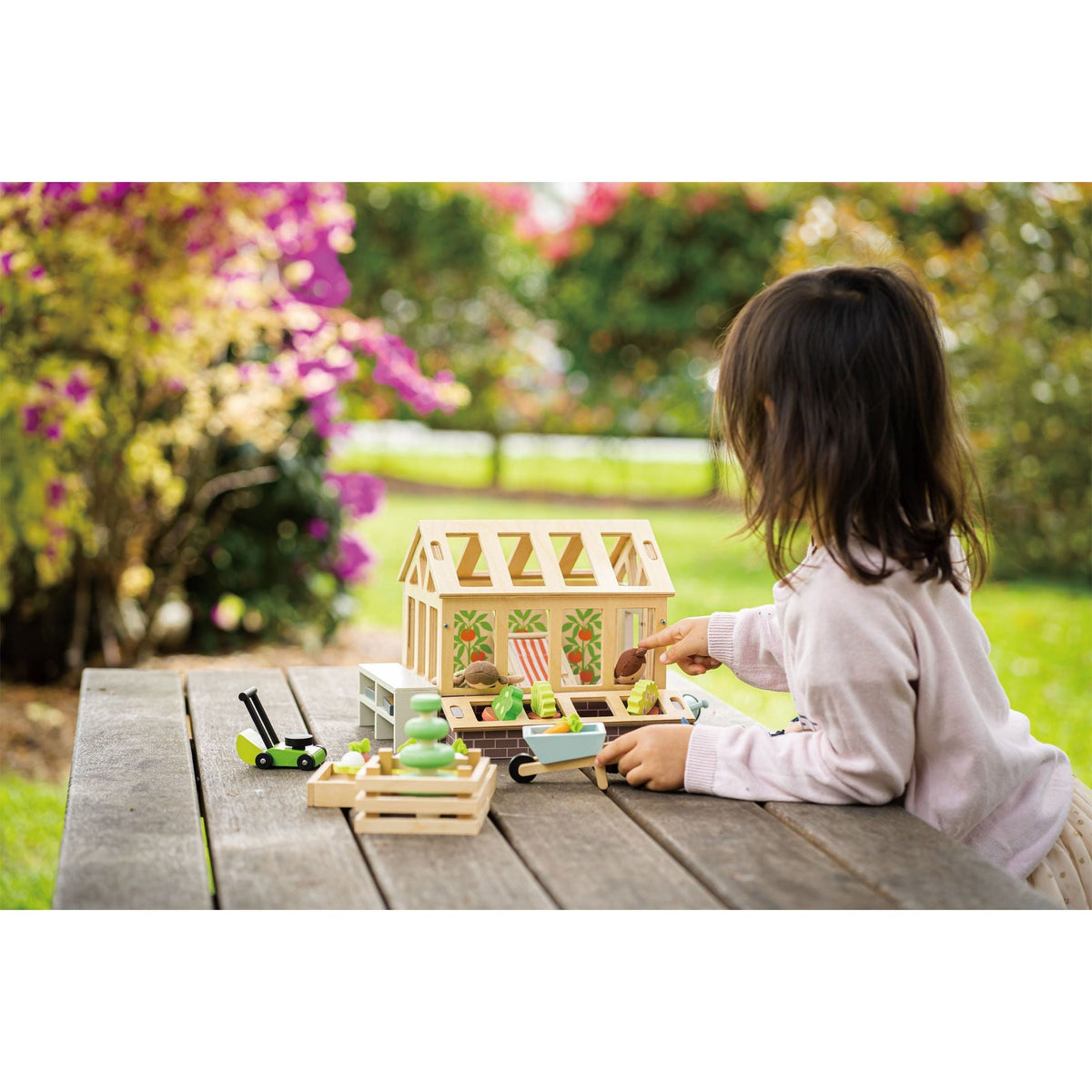 Greenhouse and Garden Set